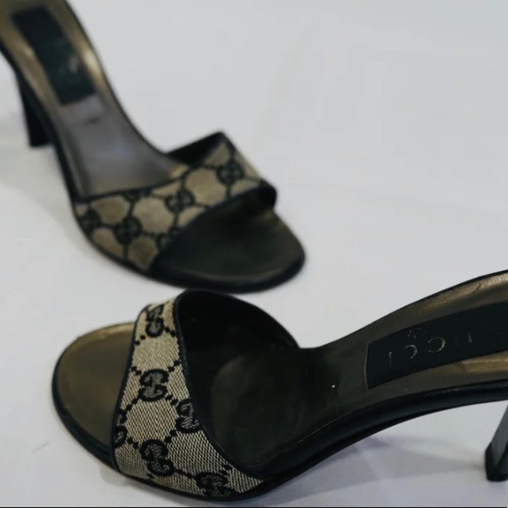 Gucci Heels